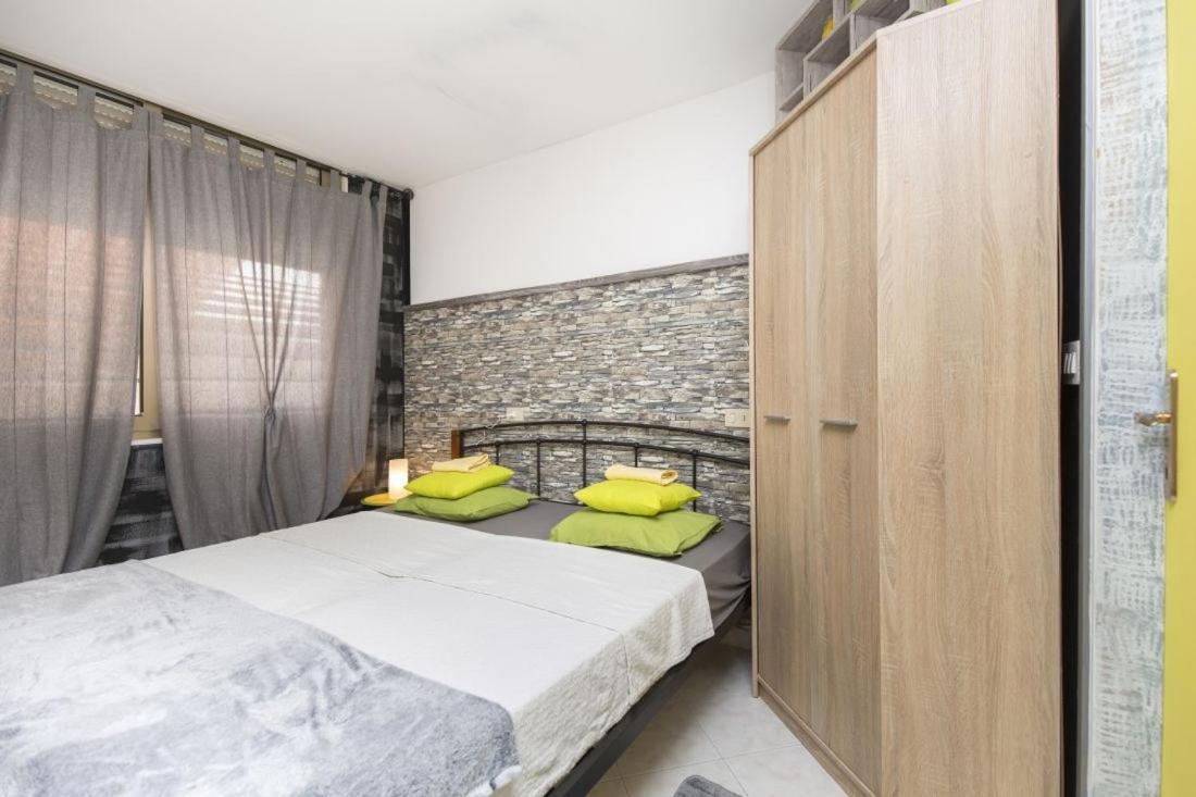 Apartments With Wifi Rabac, Labin - 17261 Habitación foto